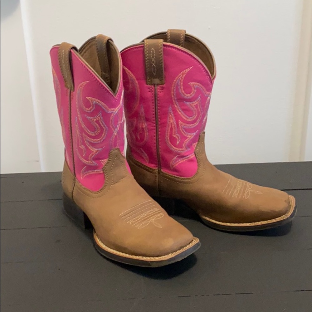 Ariat girls boots